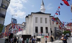 İstanbul Üsküdar'da çifte açılış